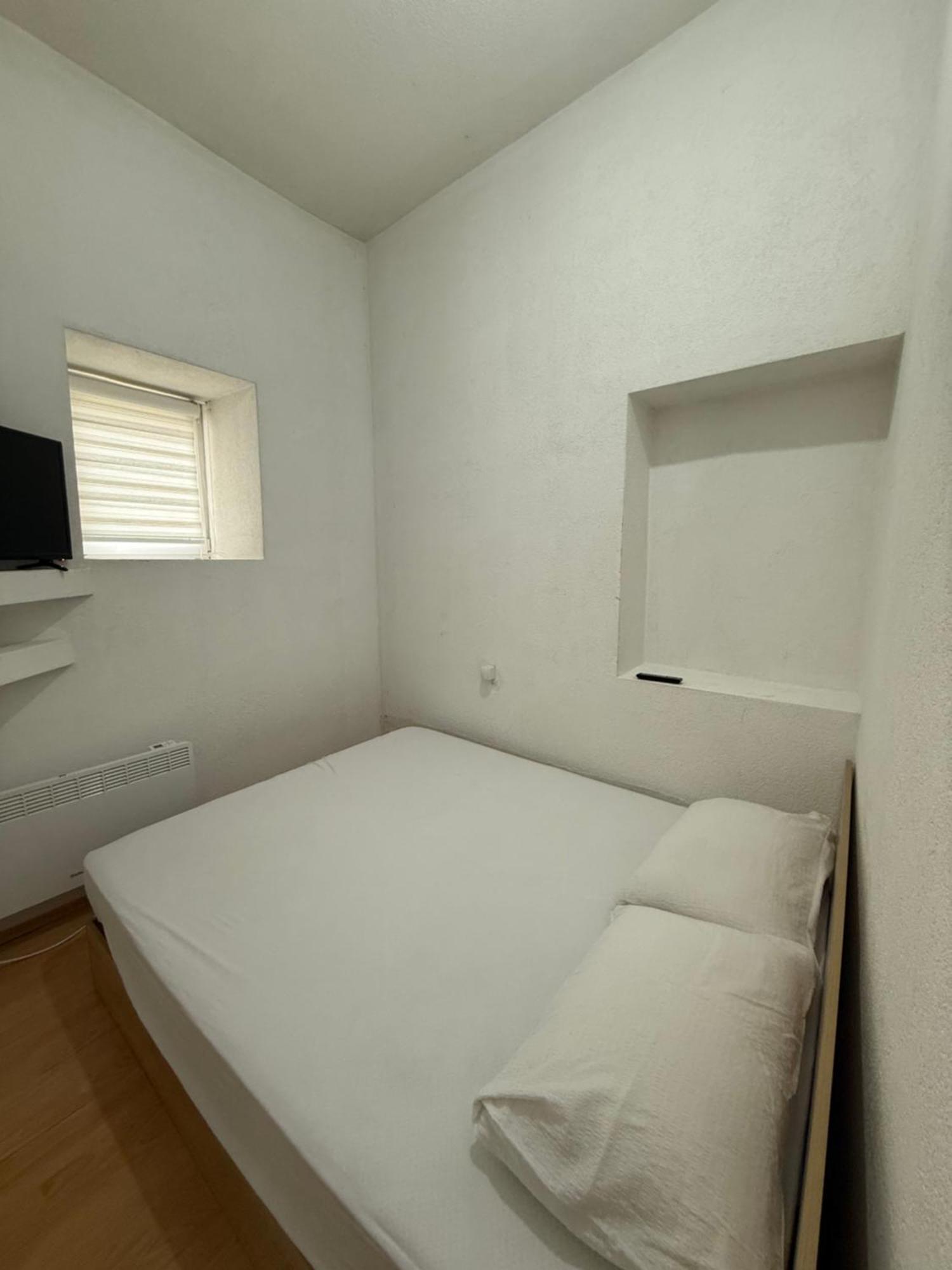 Galeb Apartment โอครีด ภายนอก รูปภาพ